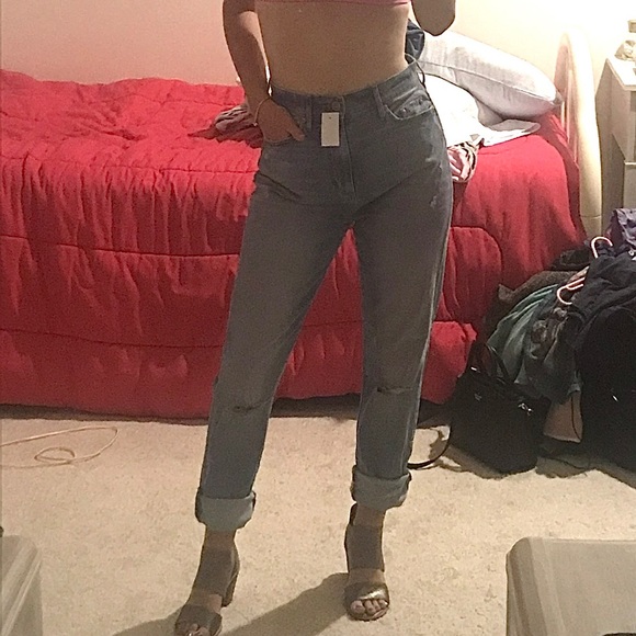 ✨HP✨LOFT boyfriend jeans - Picture 5 of 7